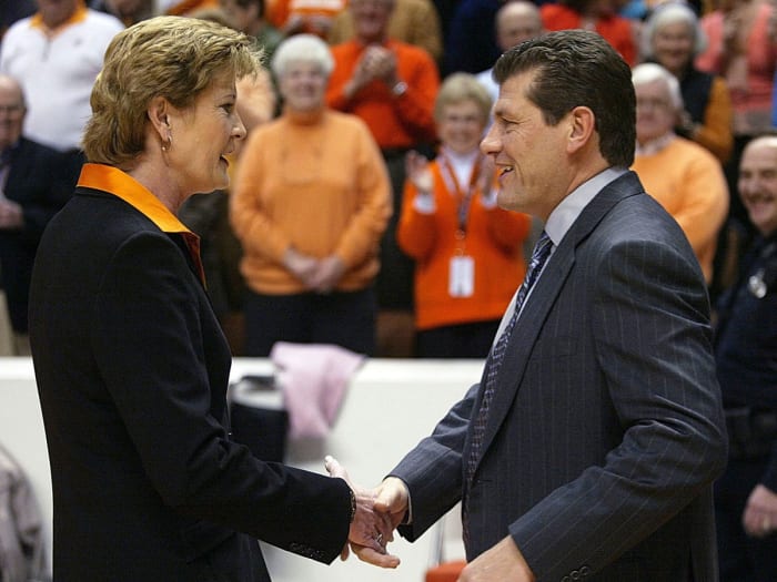 pat-summitt-geno-auriemma-uconn-tennessee